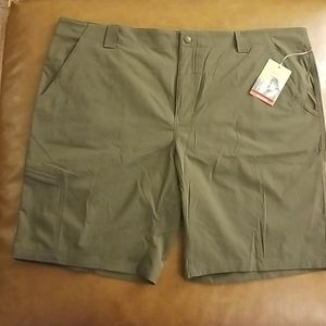 Cargo shorts new with tags 44W/10L